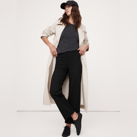 NWT! Black Straight Everywhere Ponte Pant - Multiple Sizes🤎 - Picture 1 of 12